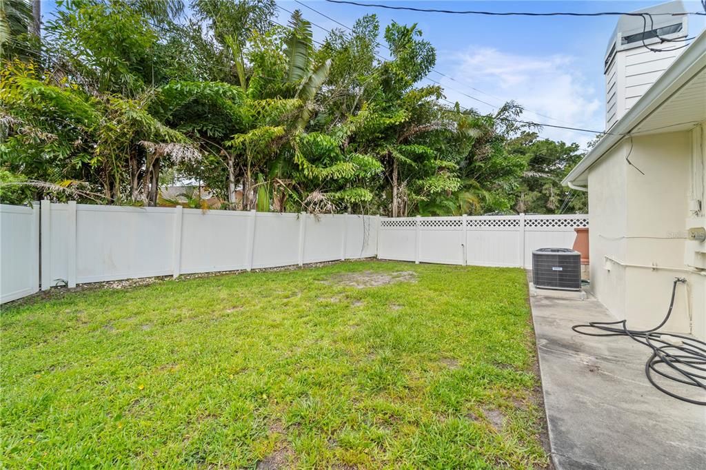 For Sale: $729,000 (4 beds, 3 baths, 2280 Square Feet)