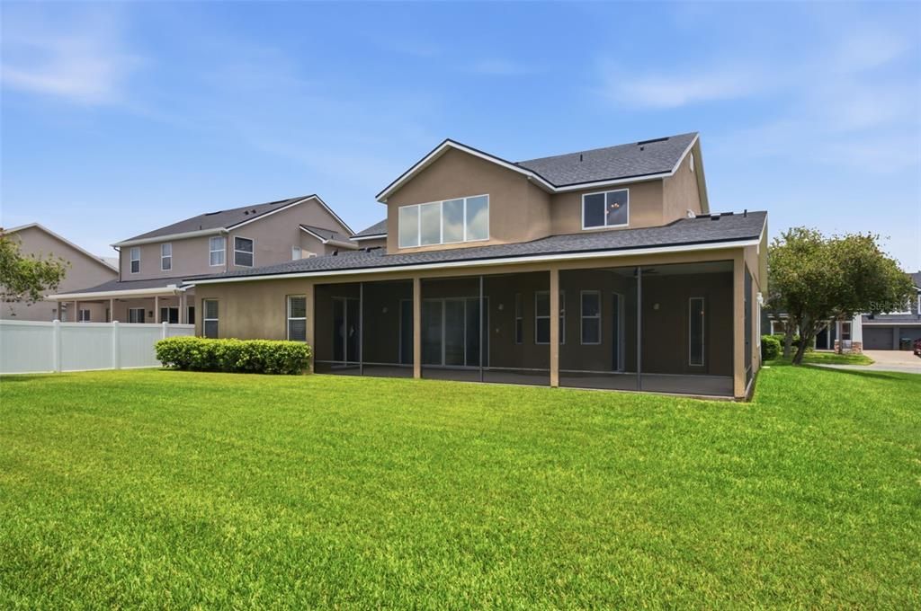 For Sale: $759,000 (4 beds, 3 baths, 3572 Square Feet)