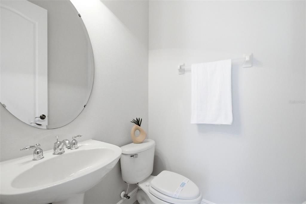 For Sale: $759,000 (4 beds, 3 baths, 3572 Square Feet)