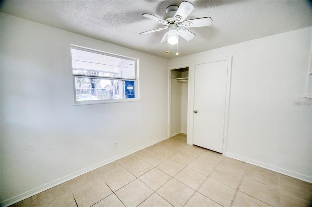 For Sale: $329,900 (5 beds, 4 baths, 2835 Square Feet)
