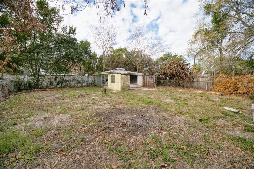 For Sale: $329,900 (5 beds, 4 baths, 2835 Square Feet)