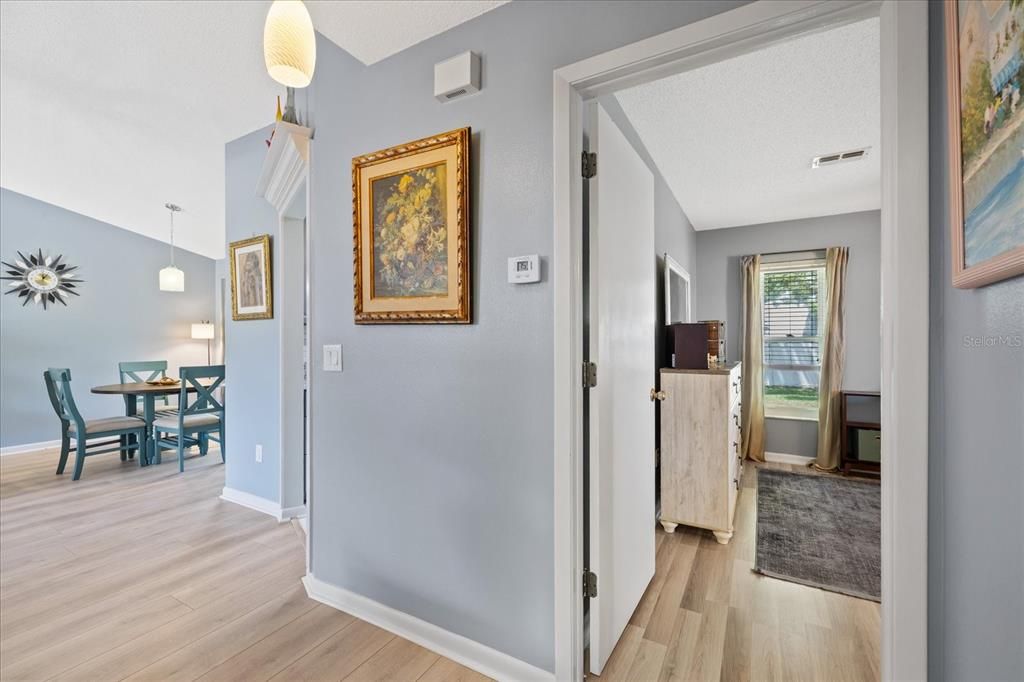 For Sale: $330,000 (3 beds, 2 baths, 1611 Square Feet)