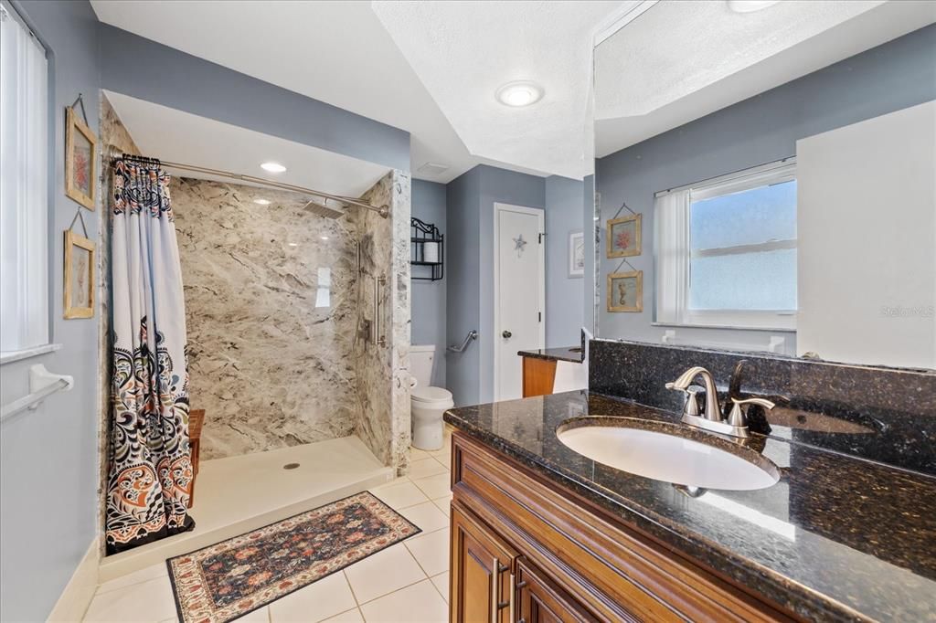 For Sale: $330,000 (3 beds, 2 baths, 1611 Square Feet)