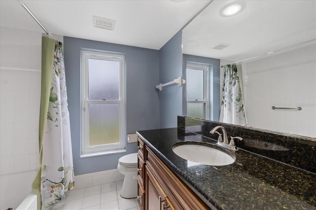 For Sale: $330,000 (3 beds, 2 baths, 1611 Square Feet)