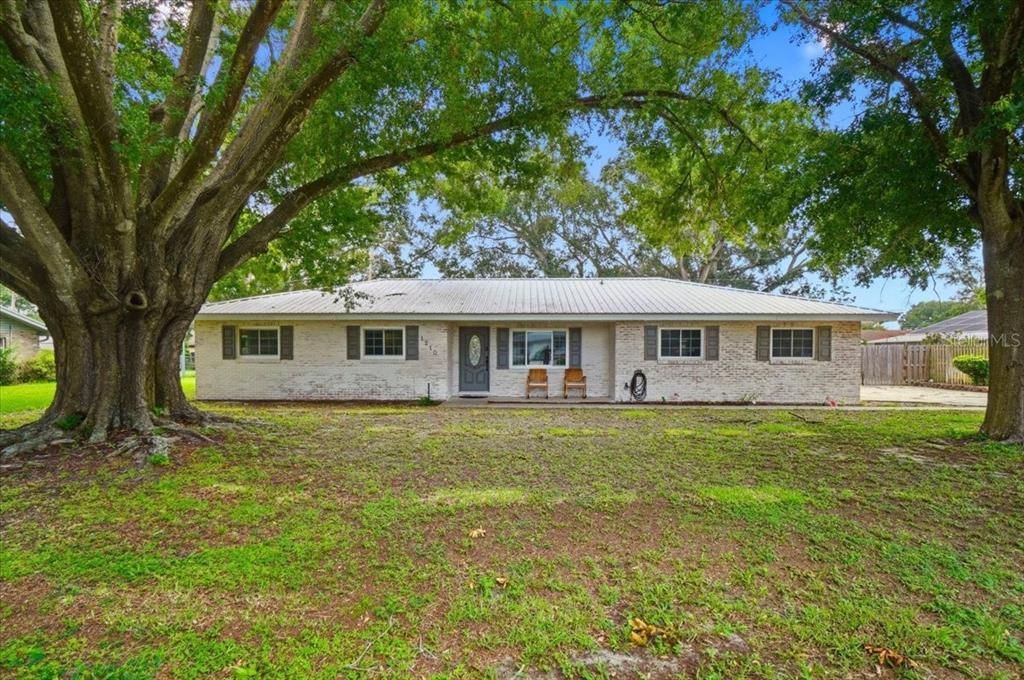For Sale: $349,000 (3 beds, 2 baths, 1534 Square Feet)