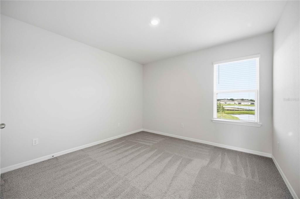 En Venta: $535,000 (4 camas, 3 baños, 2756 Pies cuadrados)