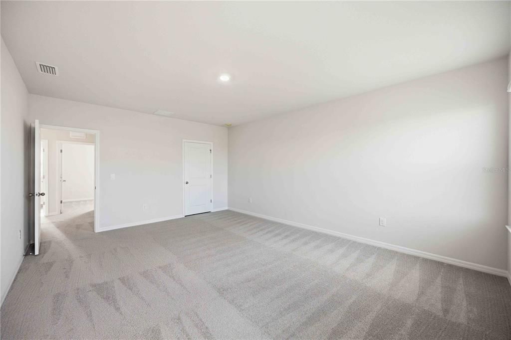 En Venta: $535,000 (4 camas, 3 baños, 2756 Pies cuadrados)