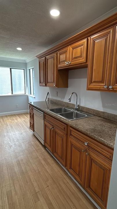 En Venta: $209,900 (3 camas, 2 baños, 1089 Pies cuadrados)