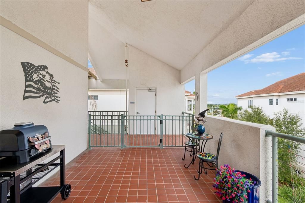 For Sale: $995,000 (4 beds, 4 baths, 3060 Square Feet)