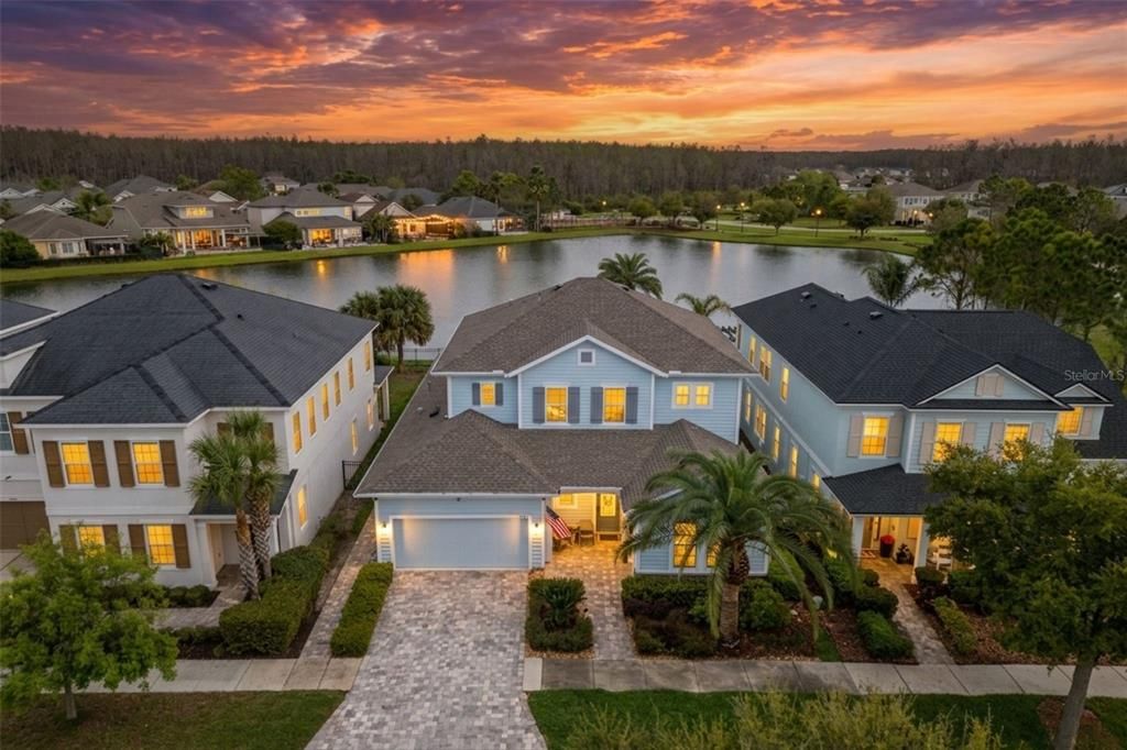 For Sale: $819,000 (4 beds, 3 baths, 2898 Square Feet)