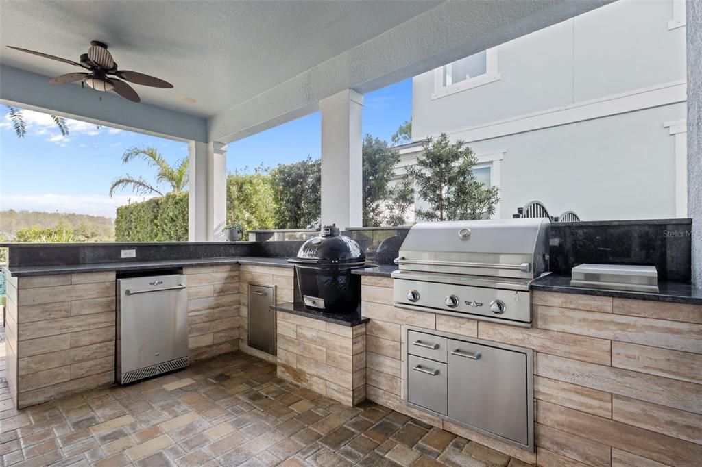 For Sale: $819,000 (4 beds, 3 baths, 2898 Square Feet)