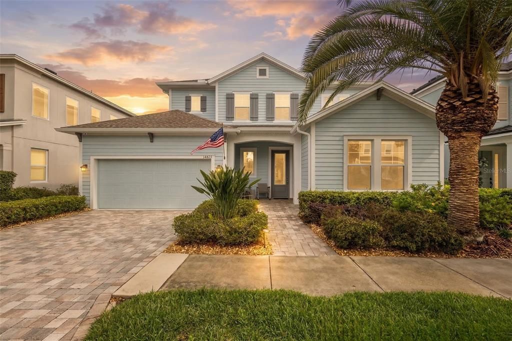 For Sale: $819,000 (4 beds, 3 baths, 2898 Square Feet)
