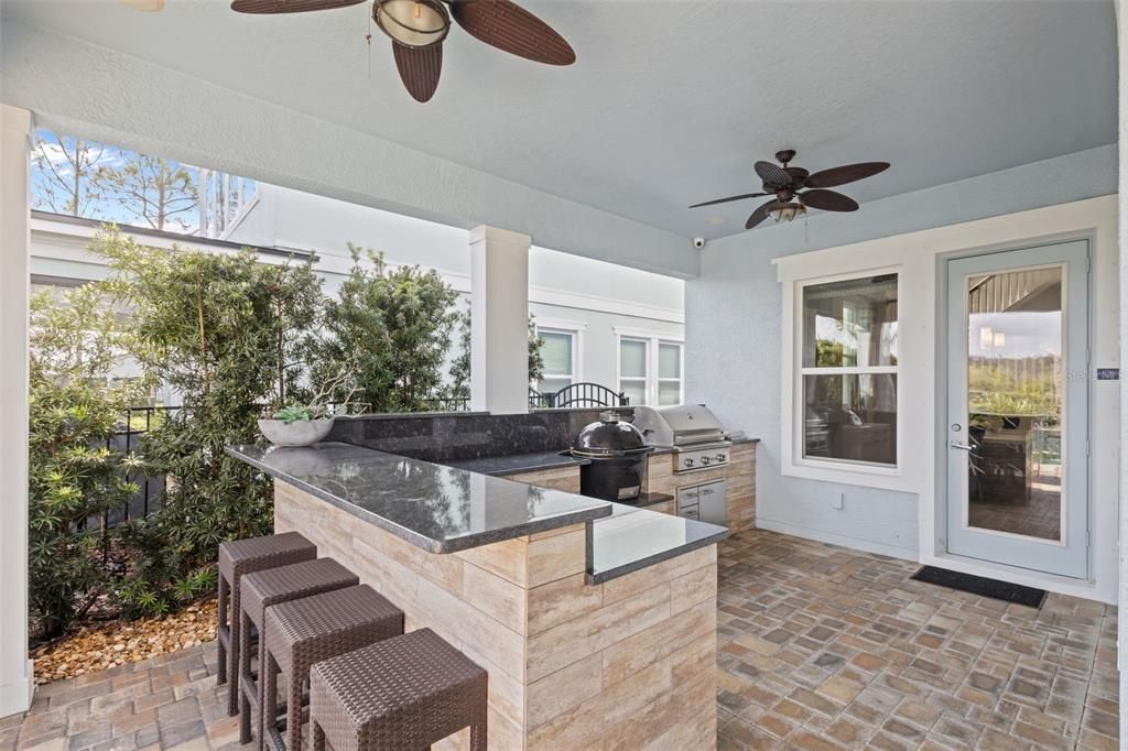 For Sale: $819,000 (4 beds, 3 baths, 2898 Square Feet)