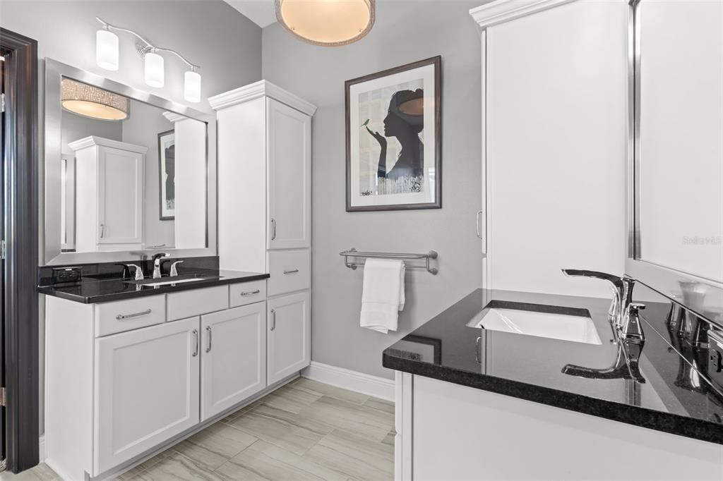 For Sale: $819,000 (4 beds, 3 baths, 2898 Square Feet)