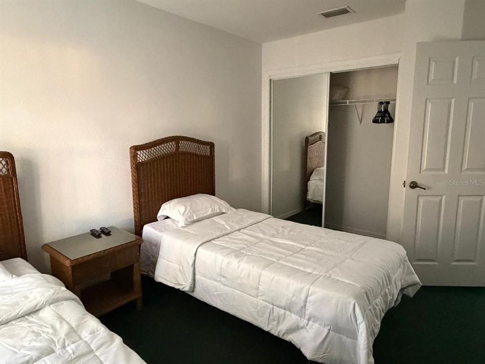 For Rent: $2,300 (4 beds, 3 baths, 1873 Square Feet)