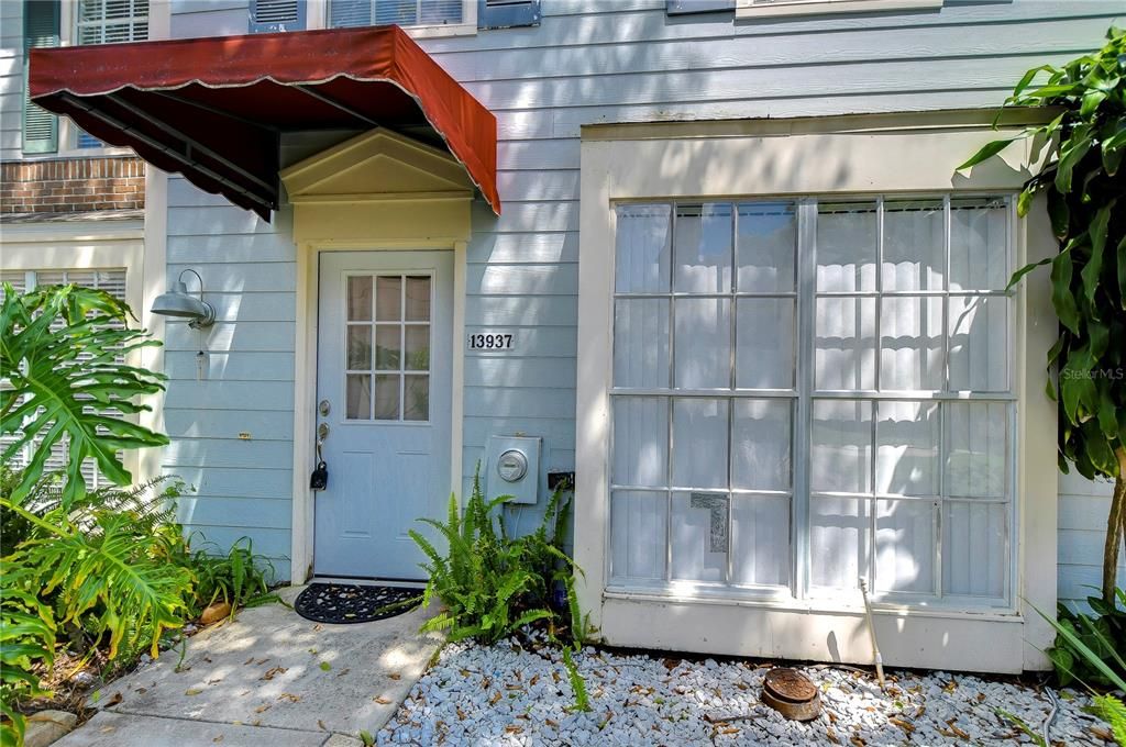 For Rent: $2,000 (2 beds, 2 baths, 1223 Square Feet)