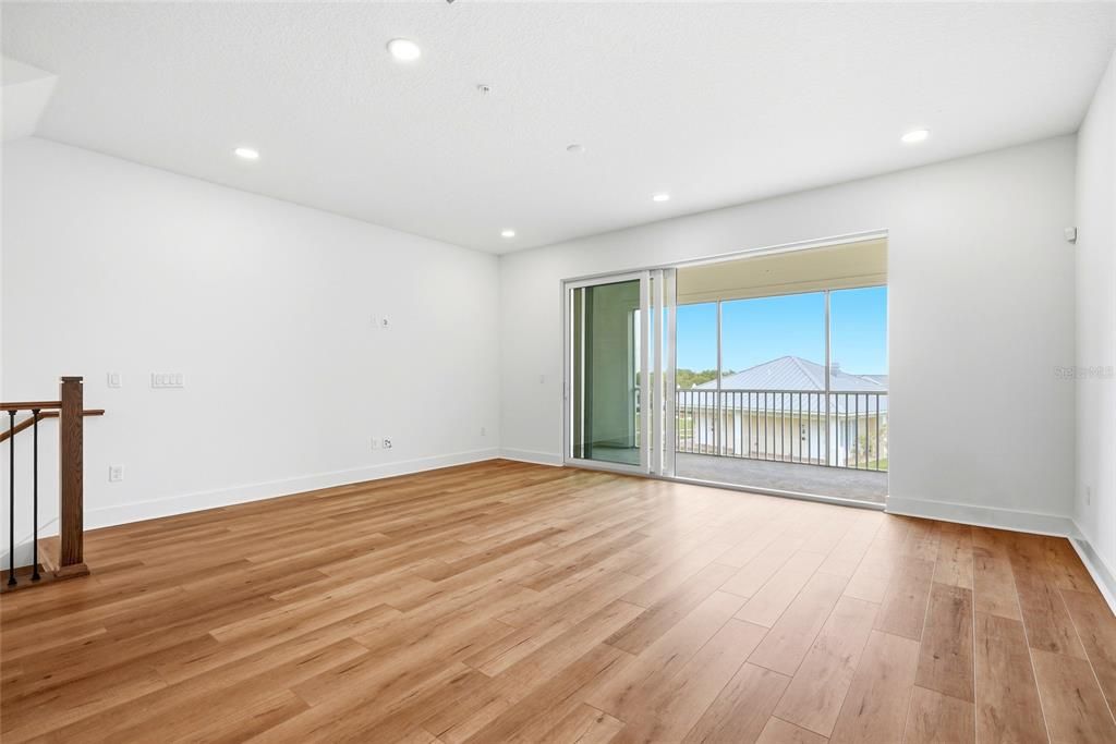 For Sale: $624,900 (3 beds, 2 baths, 2248 Square Feet)