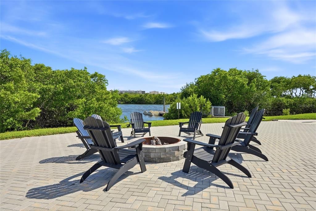 For Sale: $624,900 (3 beds, 2 baths, 2248 Square Feet)