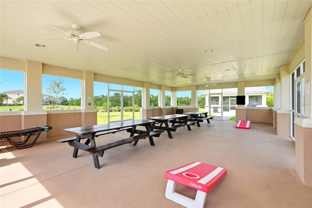 For Sale: $624,900 (3 beds, 2 baths, 2248 Square Feet)
