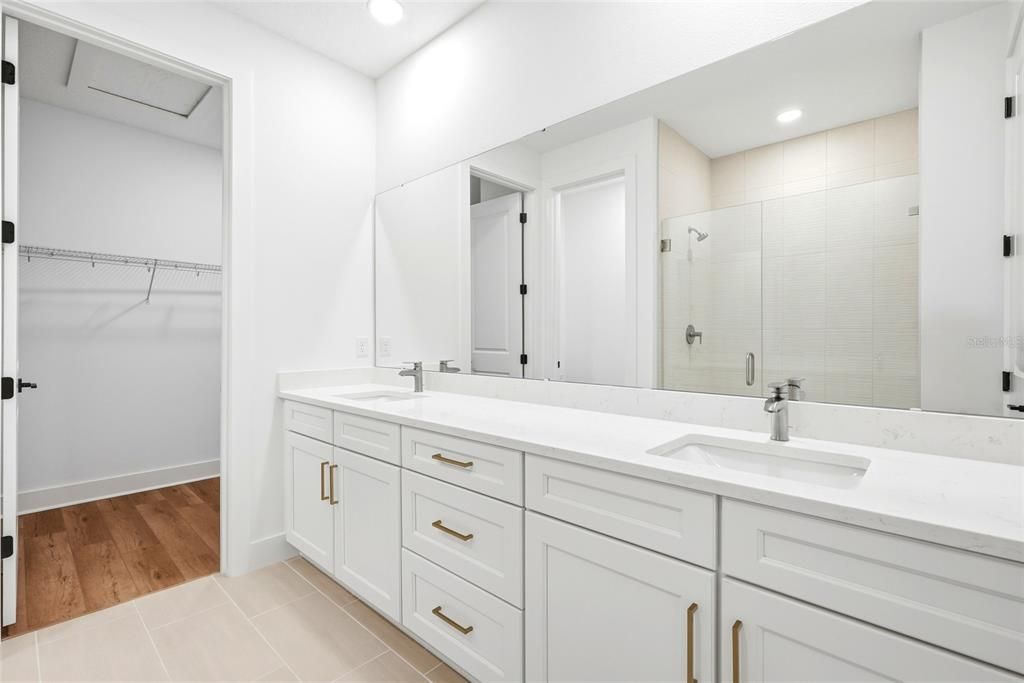 For Sale: $624,900 (3 beds, 2 baths, 2248 Square Feet)