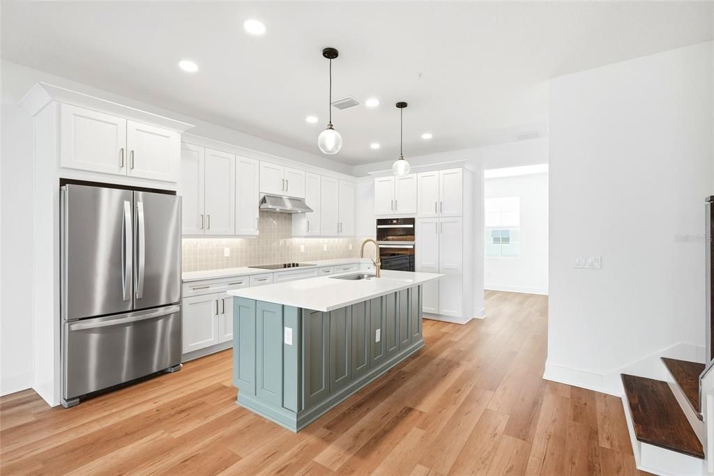 For Sale: $624,900 (3 beds, 2 baths, 2248 Square Feet)