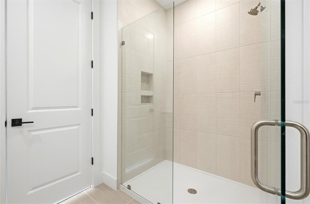 For Sale: $624,900 (3 beds, 2 baths, 2248 Square Feet)