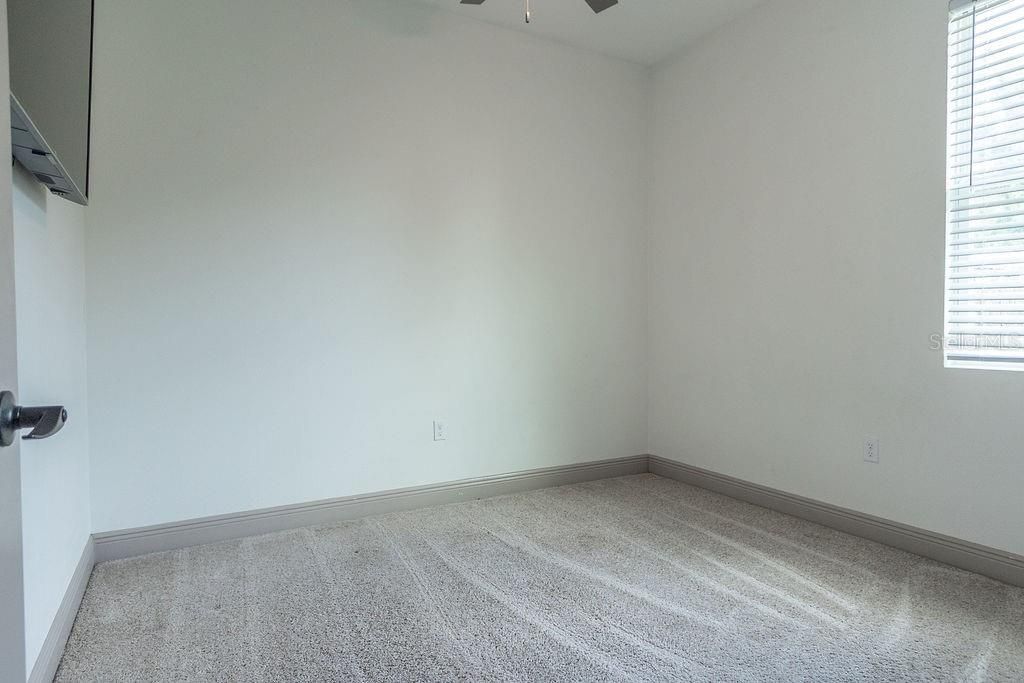 For Rent: $1,950 (3 beds, 2 baths, 1501 Square Feet)