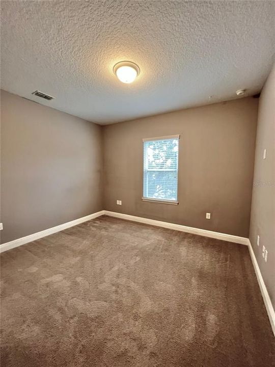 For Rent: $3,850 (4 beds, 2 baths, 2505 Square Feet)