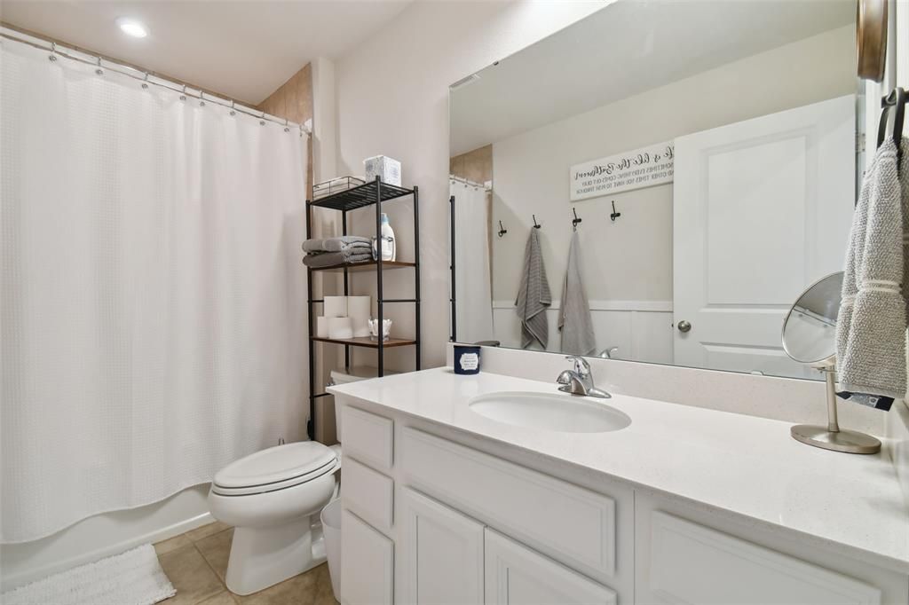 For Sale: $549,990 (3 beds, 2 baths, 2409 Square Feet)