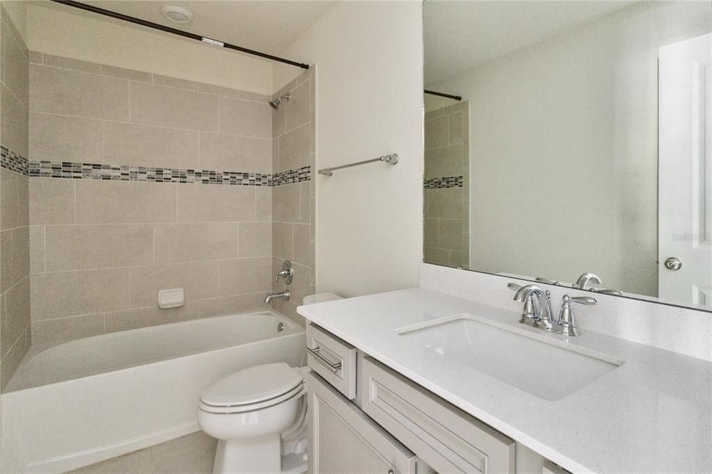 For Rent: $2,900 (4 beds, 3 baths, 1809 Square Feet)
