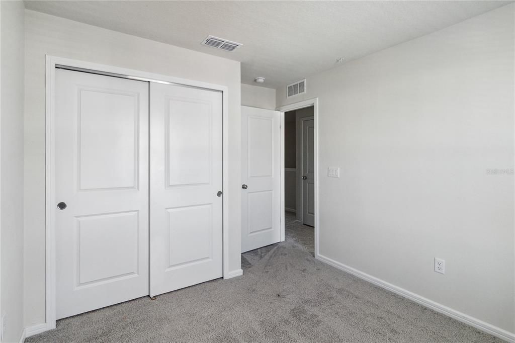 For Rent: $2,900 (4 beds, 3 baths, 1809 Square Feet)