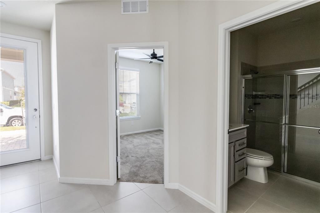 For Rent: $2,900 (4 beds, 3 baths, 1809 Square Feet)