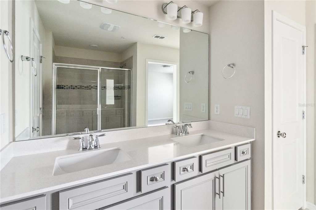 For Rent: $2,900 (4 beds, 3 baths, 1809 Square Feet)
