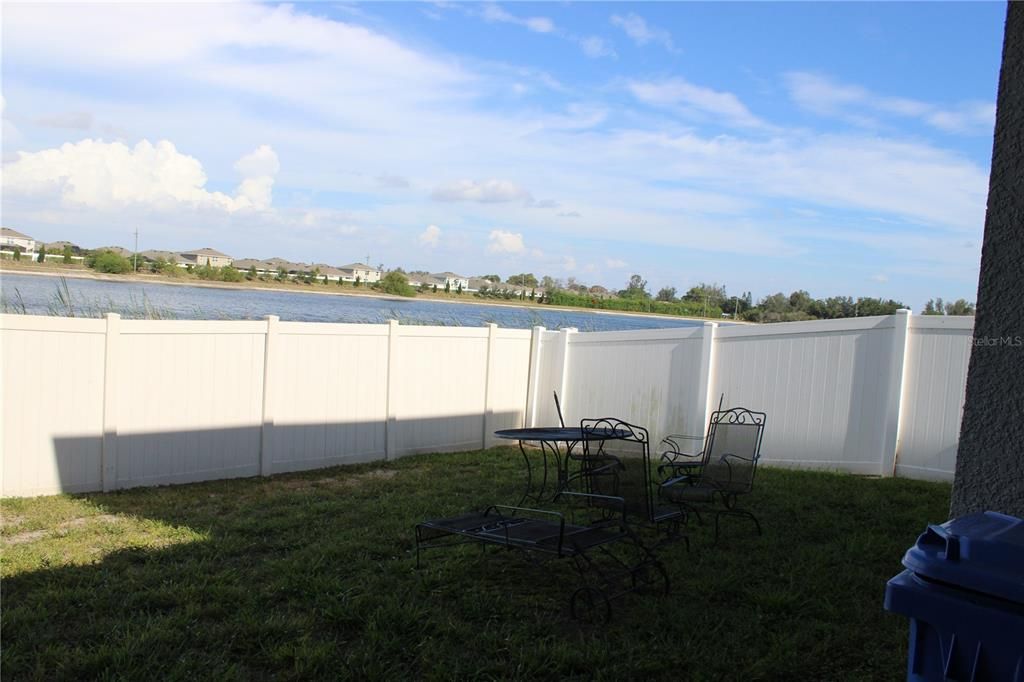 En Venta: $430,000 (4 camas, 3 baños, 3038 Pies cuadrados)