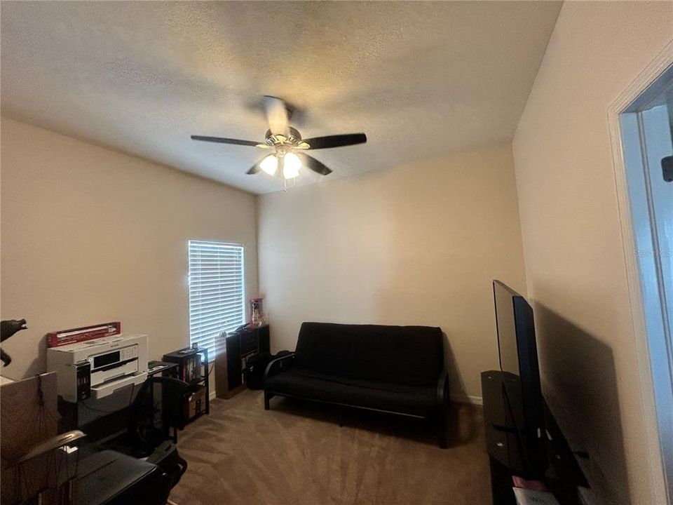 En Venta: $430,000 (4 camas, 3 baños, 3038 Pies cuadrados)