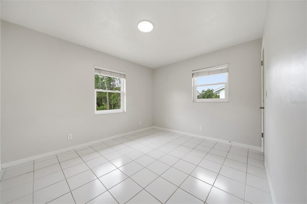 For Sale: $235,000 (2 beds, 2 baths, 1226 Square Feet)