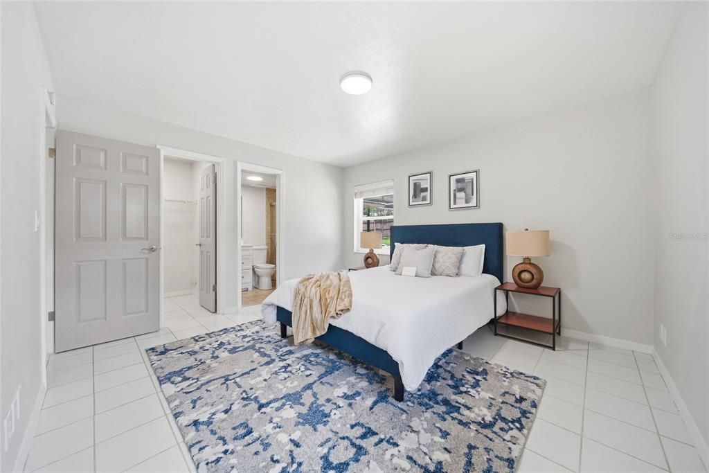 For Sale: $235,000 (2 beds, 2 baths, 1226 Square Feet)