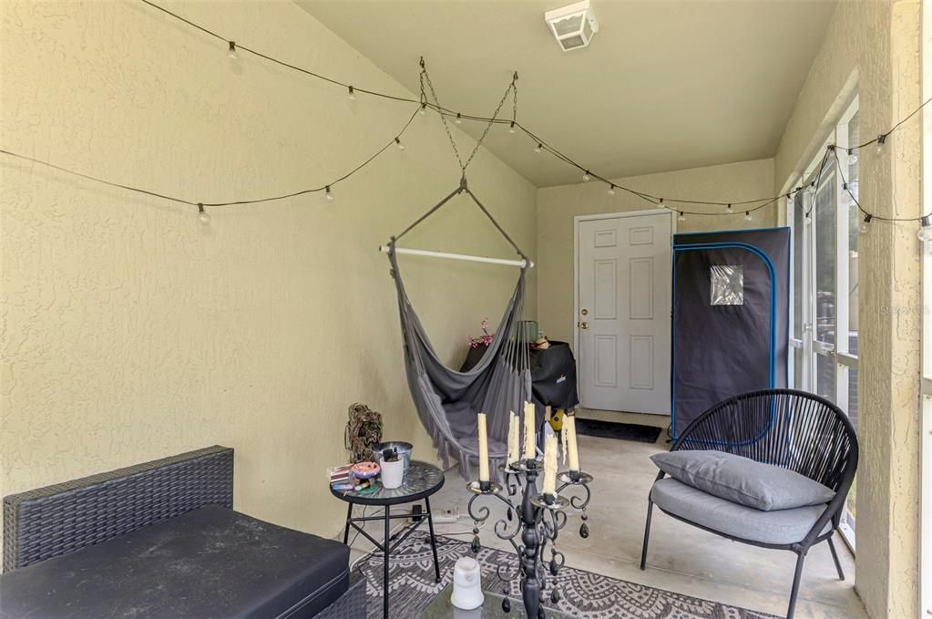 En Venta: $268,800 (3 camas, 2 baños, 1170 Pies cuadrados)