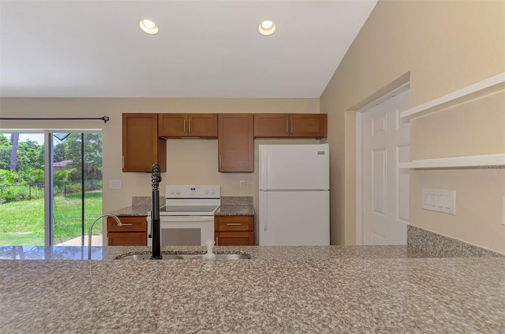 En Venta: $268,800 (3 camas, 2 baños, 1170 Pies cuadrados)