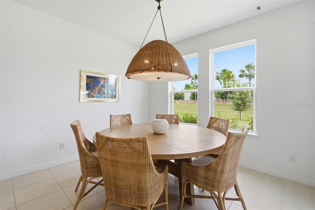 For Sale: $849,900 (5 beds, 4 baths, 3428 Square Feet)