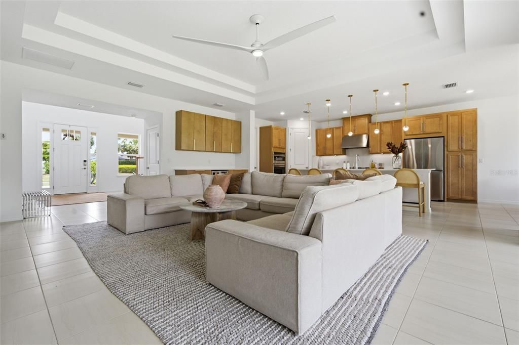 For Sale: $849,900 (5 beds, 4 baths, 3428 Square Feet)