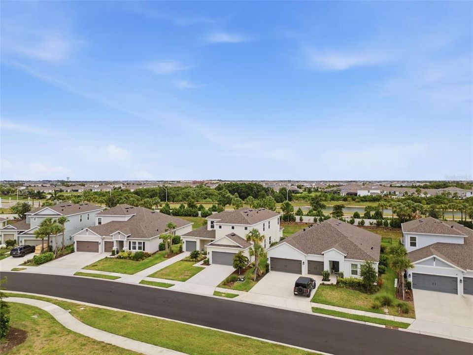 For Sale: $849,900 (5 beds, 4 baths, 3428 Square Feet)