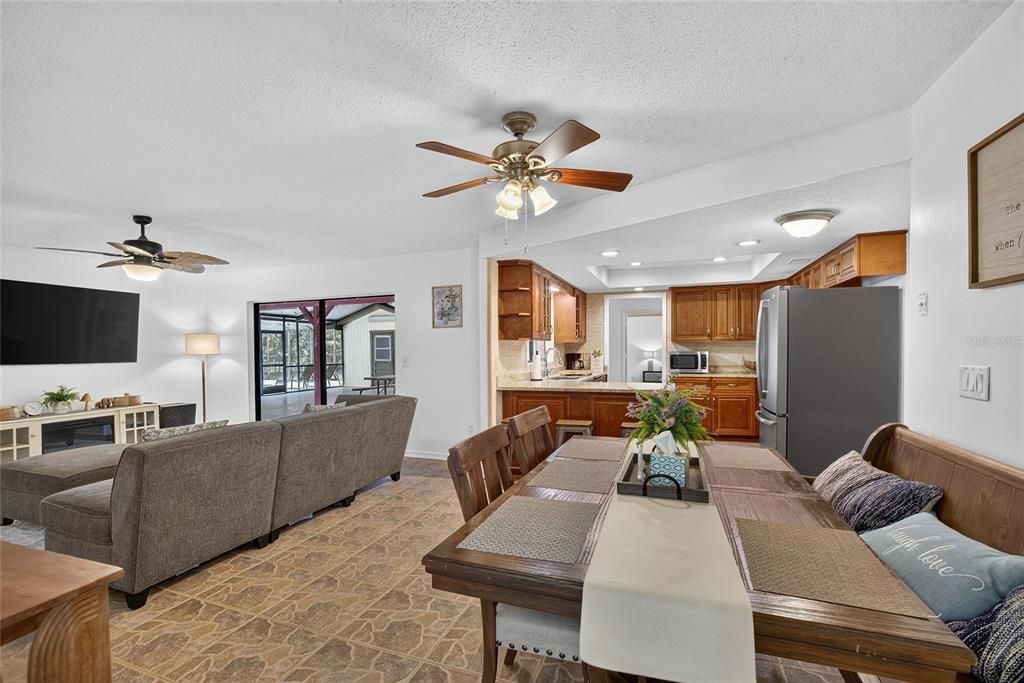 For Sale: $629,000 (4 beds, 3 baths, 2164 Square Feet)