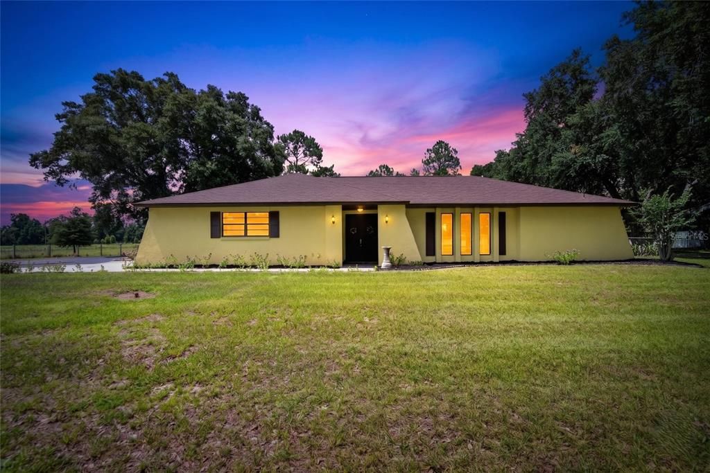 For Sale: $629,000 (4 beds, 3 baths, 2164 Square Feet)