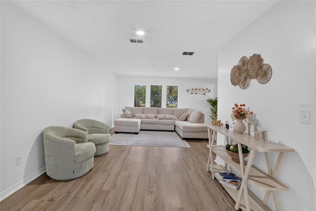 For Sale: $629,000 (4 beds, 3 baths, 2164 Square Feet)