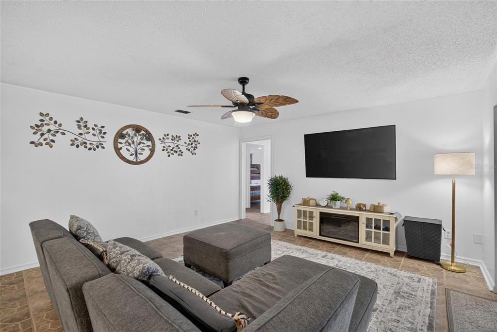 For Sale: $629,000 (4 beds, 3 baths, 2164 Square Feet)