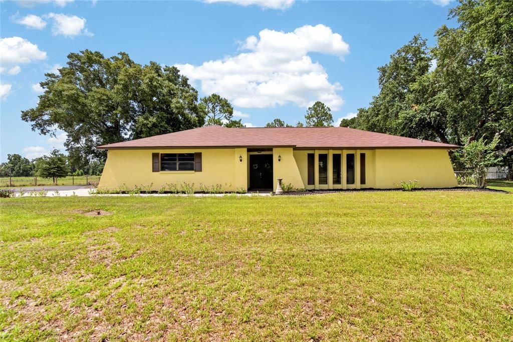 For Sale: $629,000 (4 beds, 3 baths, 2164 Square Feet)