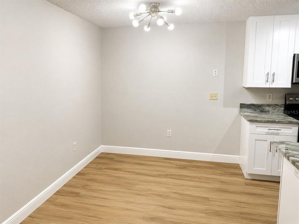 В аренду: $1,695 (2 спален, 2 ванн, 1019 Квадратных фут)