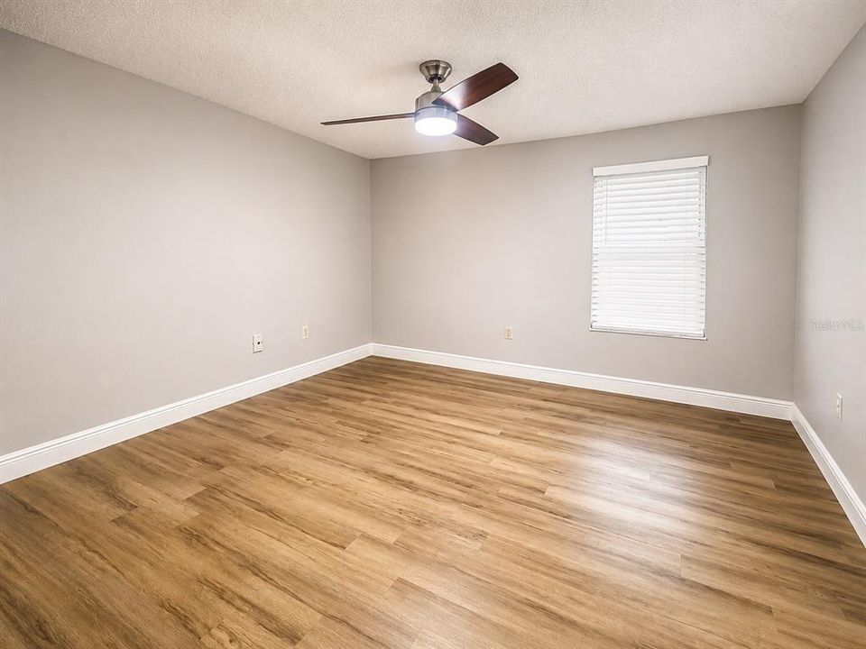 В аренду: $1,695 (2 спален, 2 ванн, 1019 Квадратных фут)