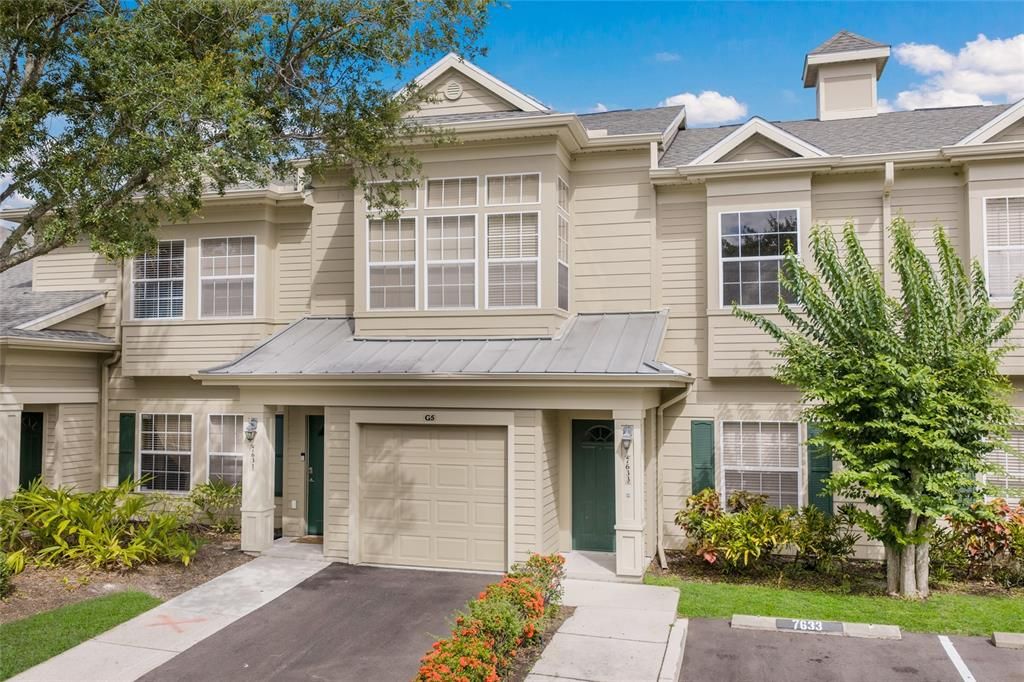 For Sale: $250,000 (2 beds, 2 baths, 1168 Square Feet)